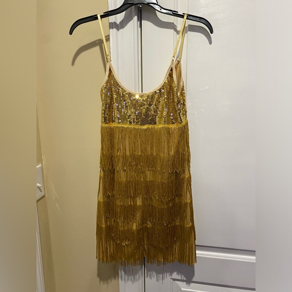Gold Halloween dress necklace,cigarette holder,Sequin Headband w/Ostrich Feather - Picture 6 of 12